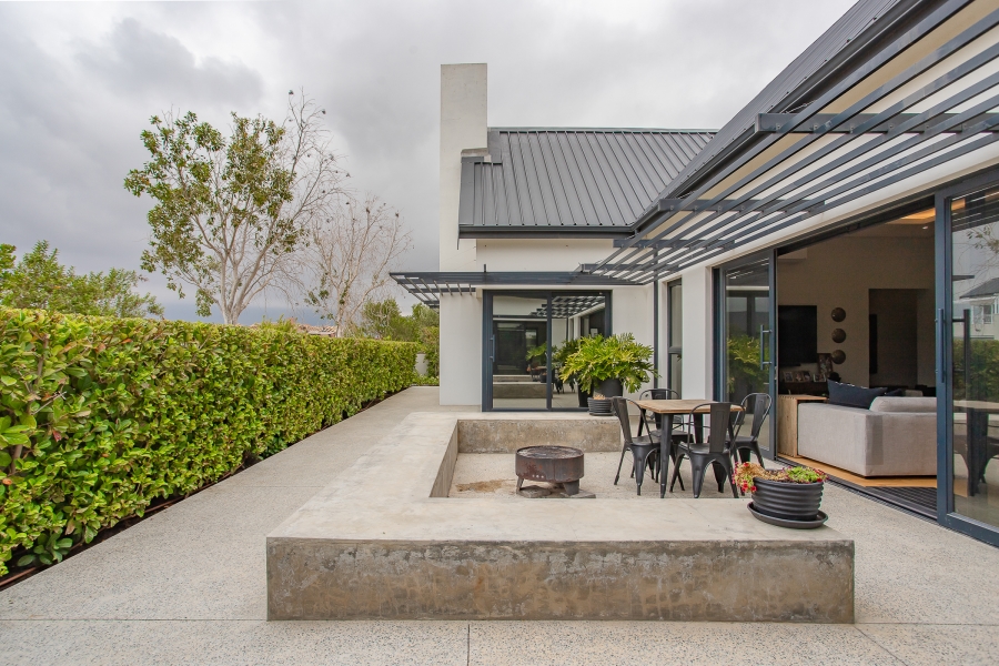 4 Bedroom Property for Sale in Val De Vie Estate Western Cape